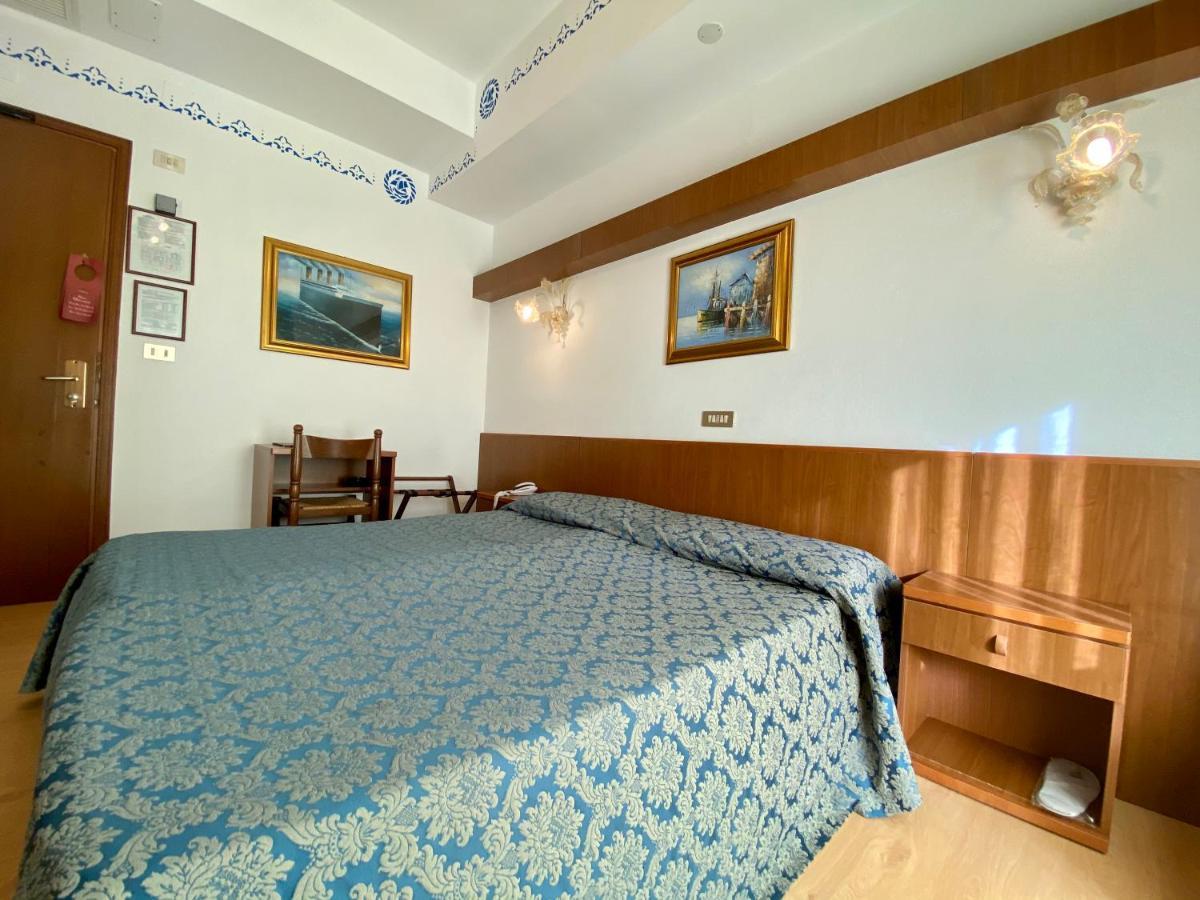 Hotel Florida Lido di Jesolo Zewnętrze zdjęcie