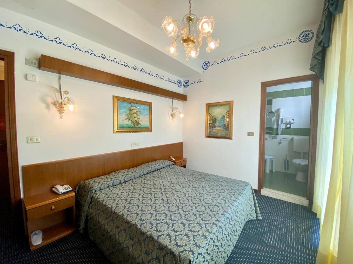 Hotel Florida Lido di Jesolo Zewnętrze zdjęcie
