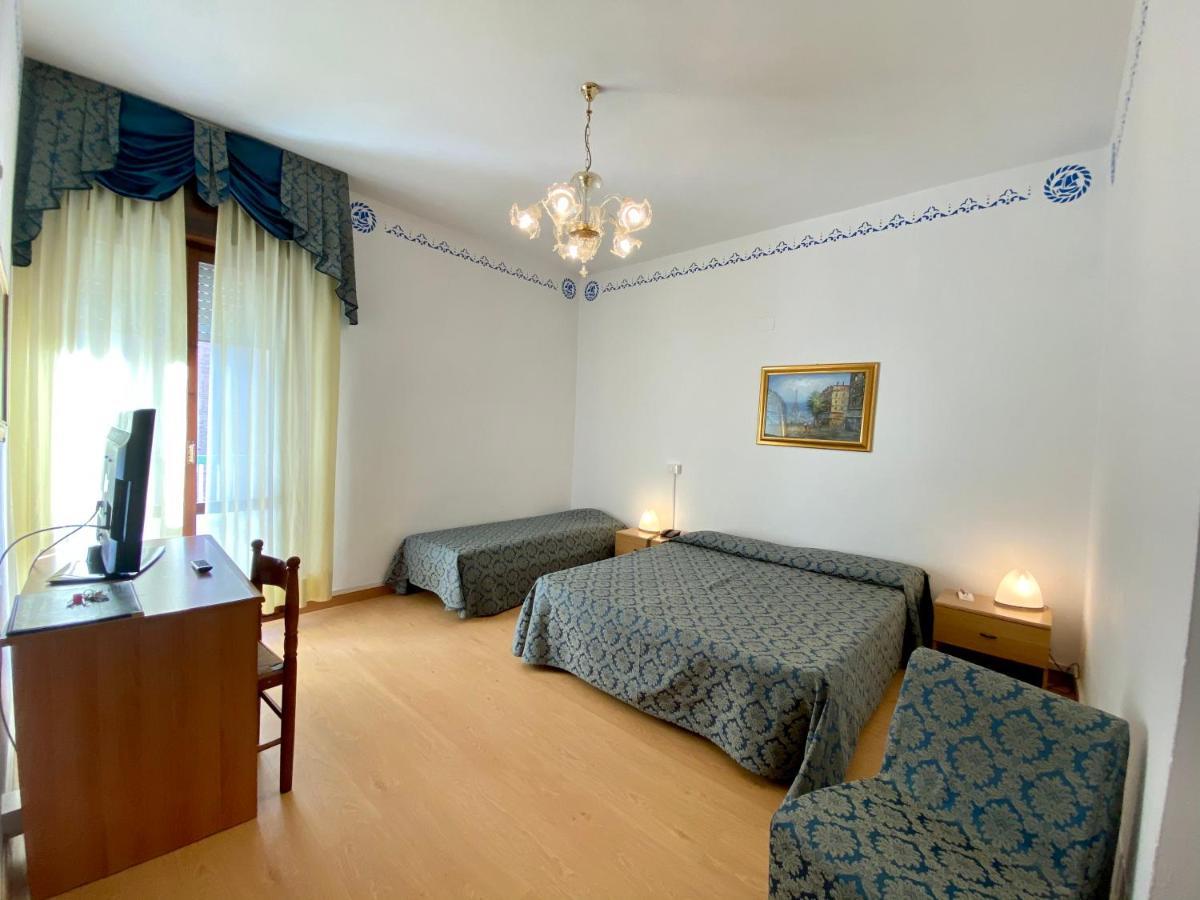 Hotel Florida Lido di Jesolo Zewnętrze zdjęcie