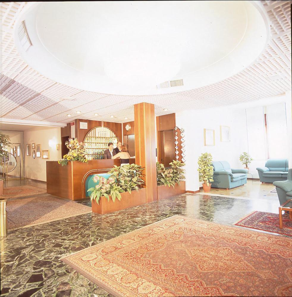 Hotel Florida Lido di Jesolo Zewnętrze zdjęcie