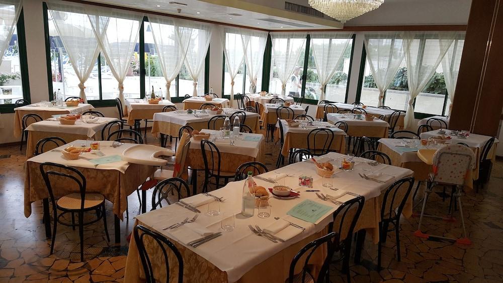 Hotel Florida Lido di Jesolo Zewnętrze zdjęcie
